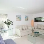 Deluxe Modern House