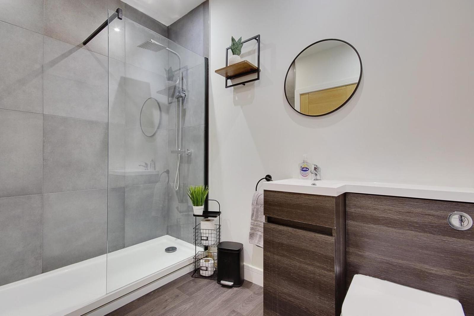 Apartment Ashley Road 1 *
