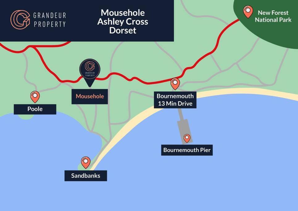 Mousehole By Grandeur *