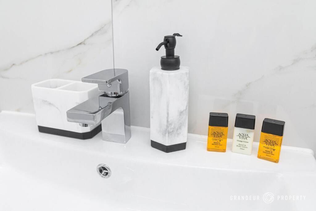 Mousehole By Grandeur Apartment *