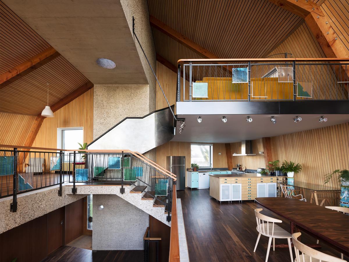 The Houseboat Villa Poole
