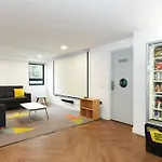 Experience Modern Student Living At Corfe House In Bournemouth