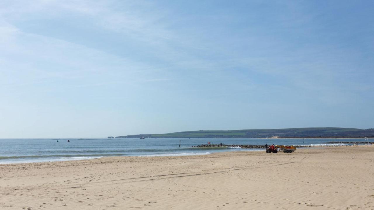 Sandy Shores - Sandbanks * Poole