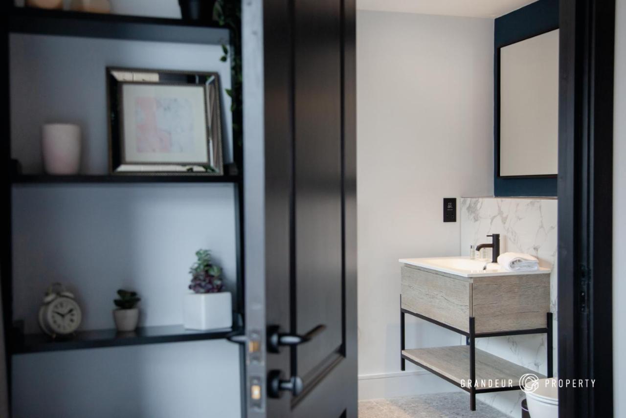 Apartment The Gatehouse By Grandeur
