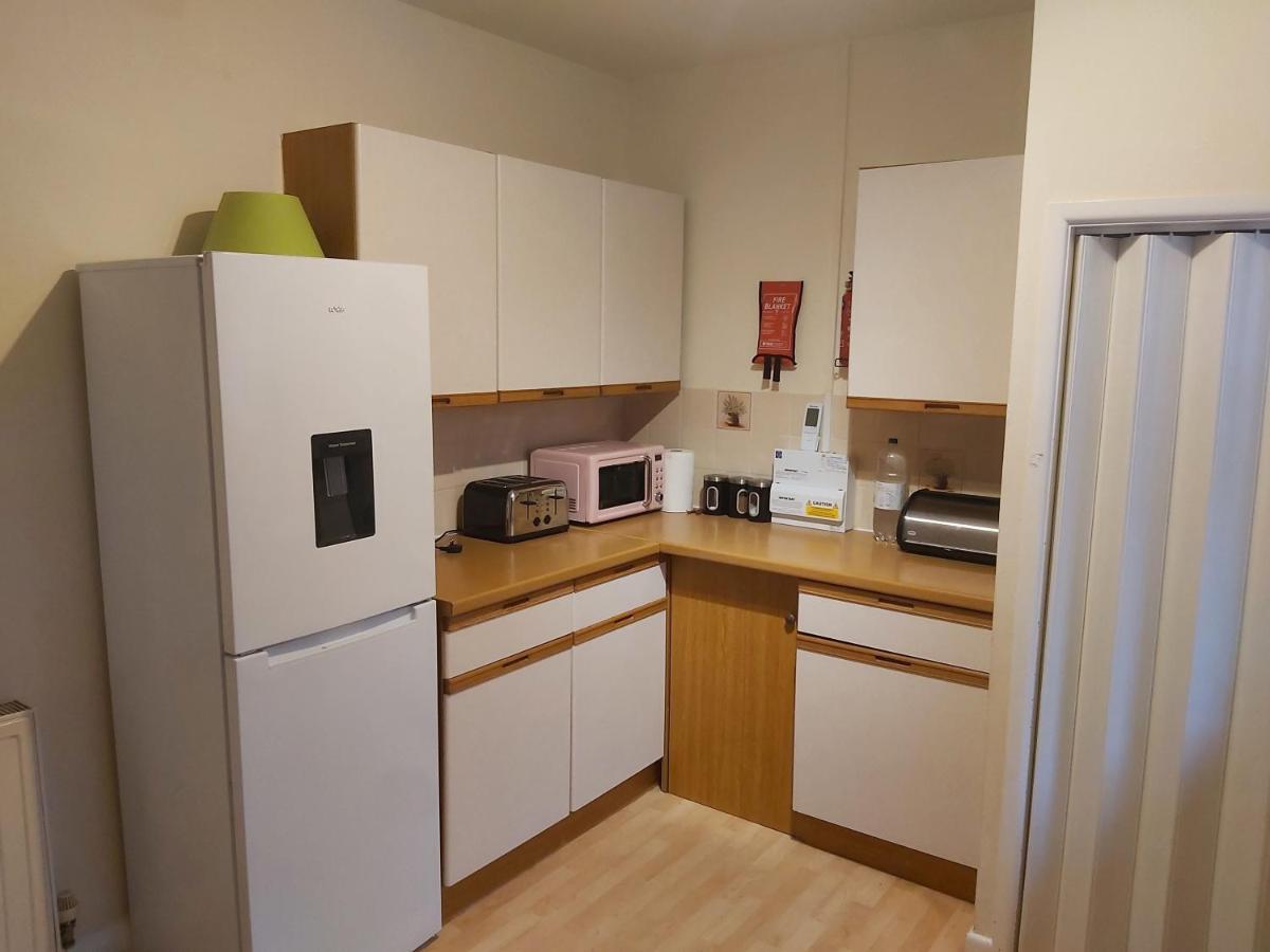Guest house Double Room Sandbanks, Poole, Dorset, Free Parking