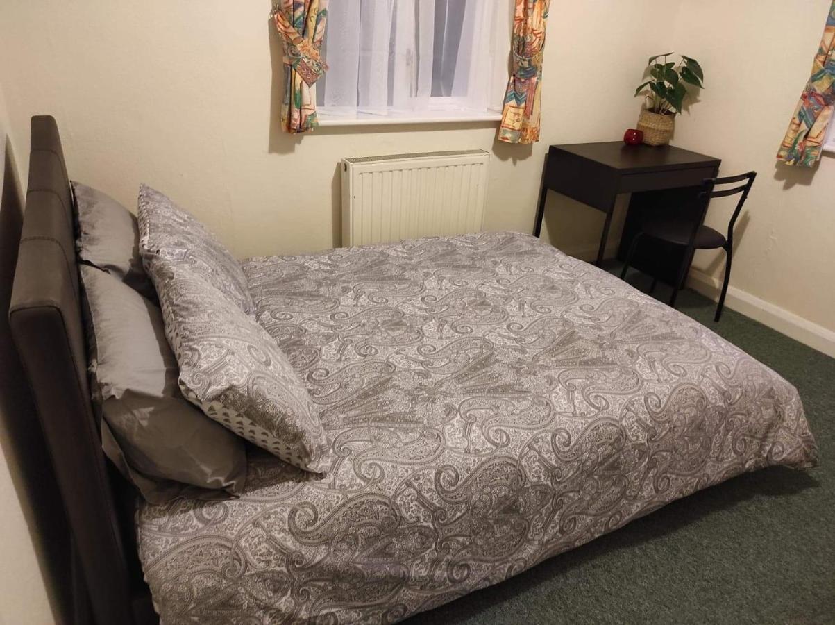 Double Room Sandbanks, Poole, Dorset, Free Parking