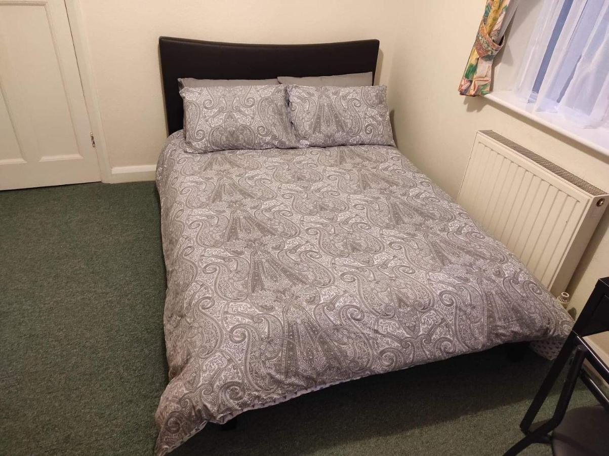 Double Room Sandbanks, Poole, Dorset, Free Parking