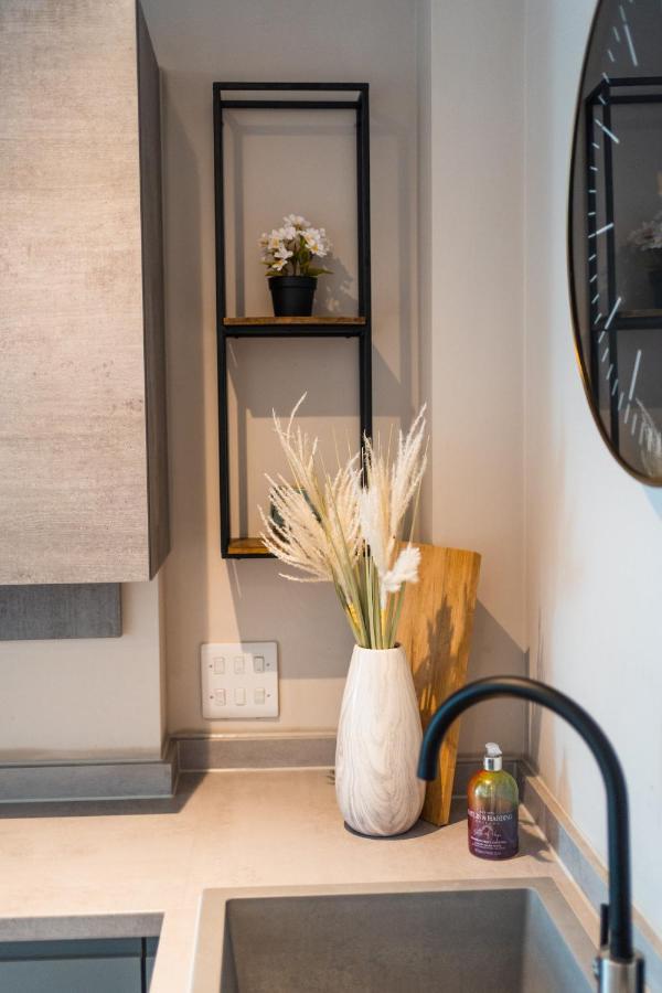 Apartment No Seven Harbour Side