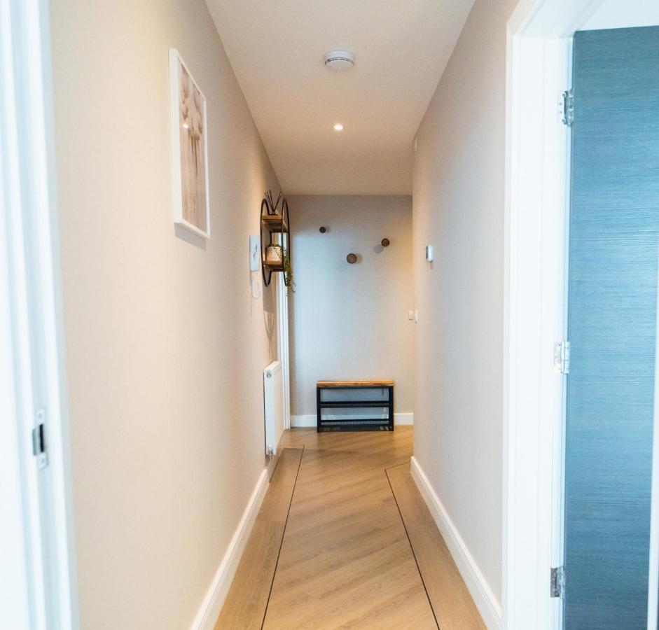 Apartment No Seven Harbour Side *
