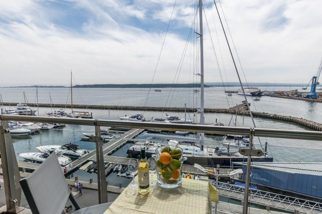 Perfect Harbour Views