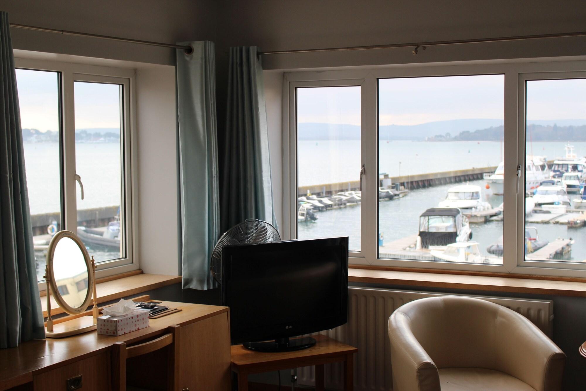 Hotel Salterns Harbourside 3*