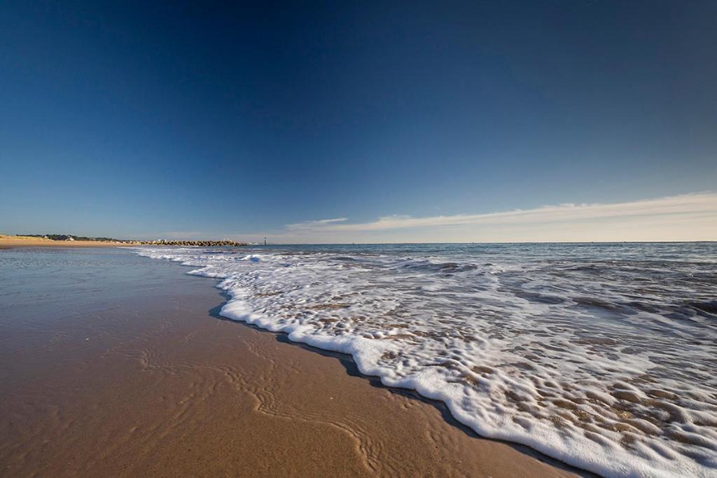 Apartment Luxury 2 Bedroom Apartment In Sandbanks - Sea View Poole