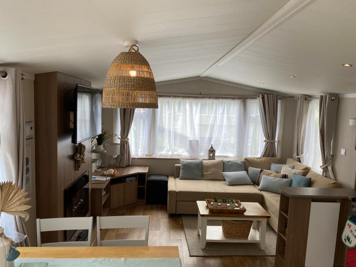 Holiday home Cosy, Coastal Themed Holiday Home, Rockley Park, Poole, Dorset