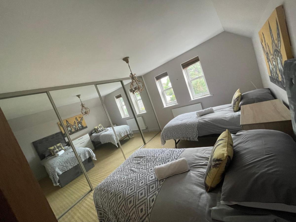 Entire Seaside Luxury With On Site Parking! *