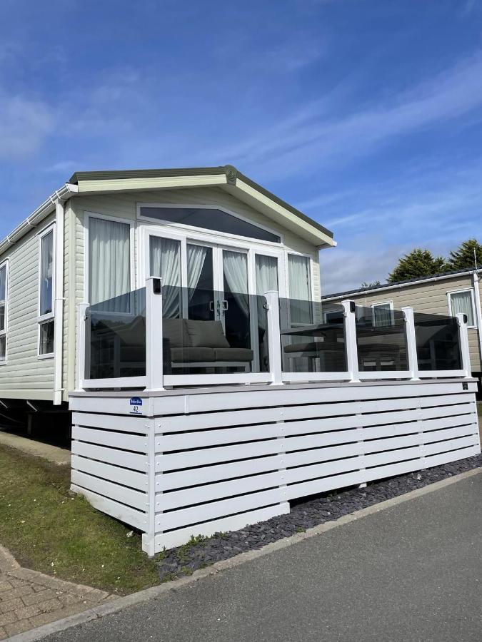 Harbour View At Rockley Park Holiday home *