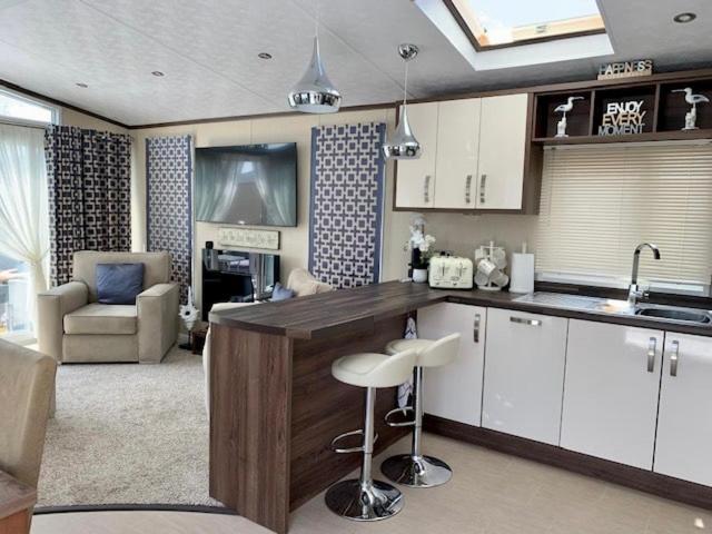 Harbour View At Rockley Park Poole