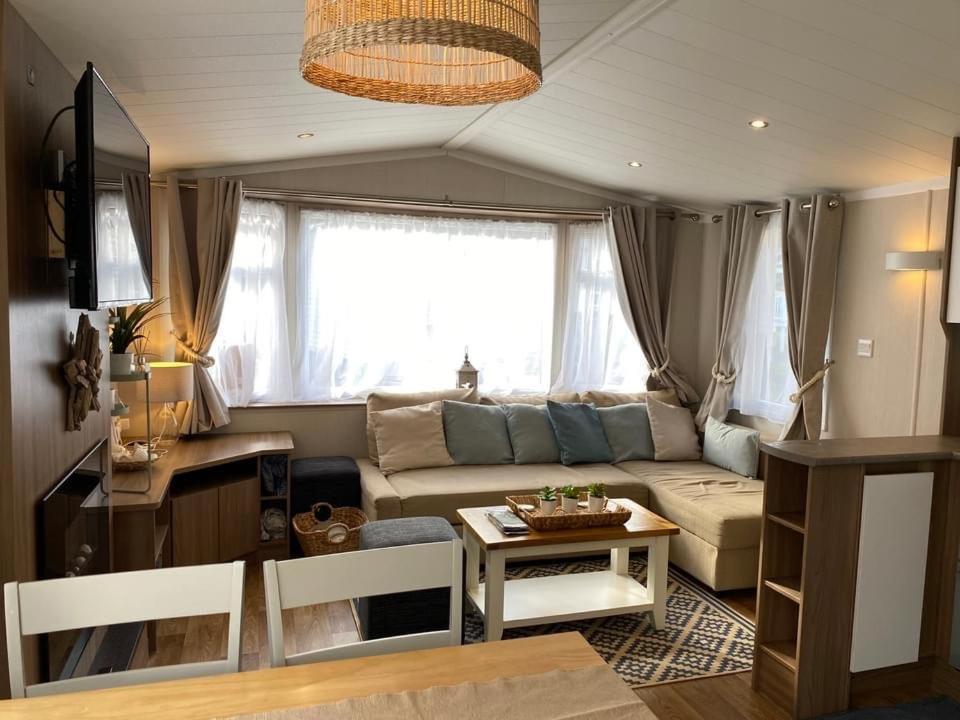 Holiday home Cosy, Coastal Themed Holiday Home, Rockley Park, Poole, Dorset Poole