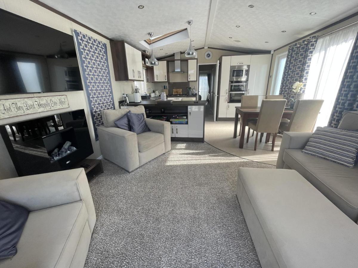 Holiday home Harbour View At Rockley Park *
