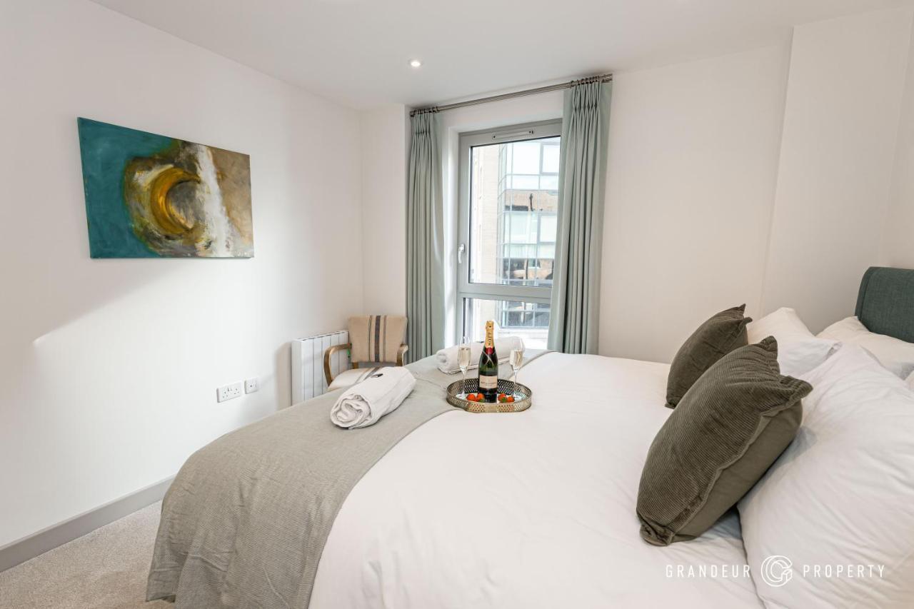 Apartment Vespasian's Abode By Grandeur Poole