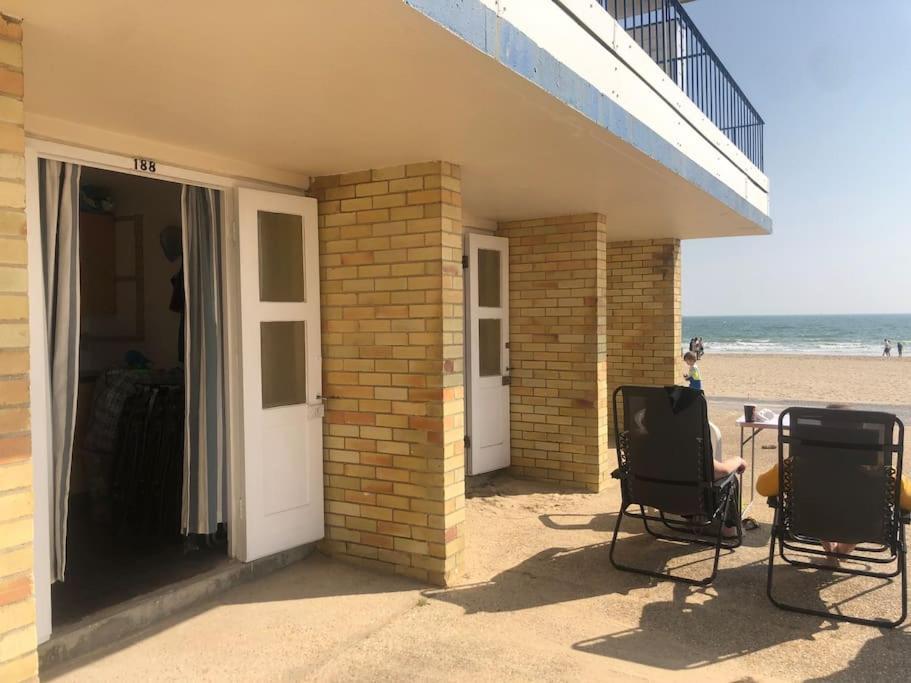 Spacious 5 Large Bedroom Victorian House - 2 Miles Holiday home *