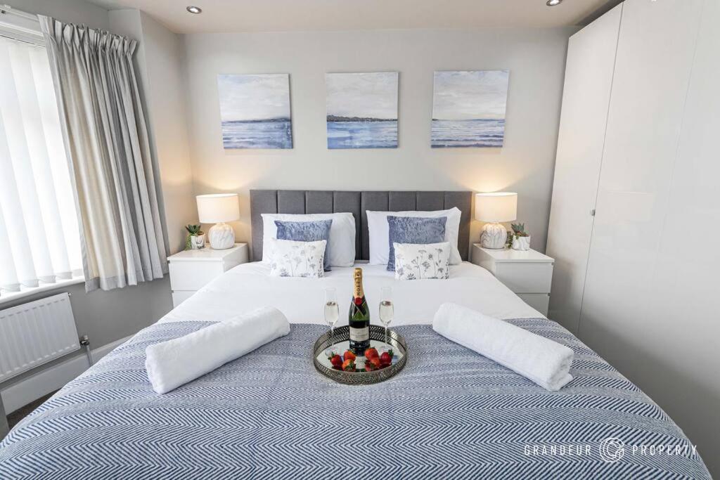Sarnia Retreat By Grandeur Holiday home Poole