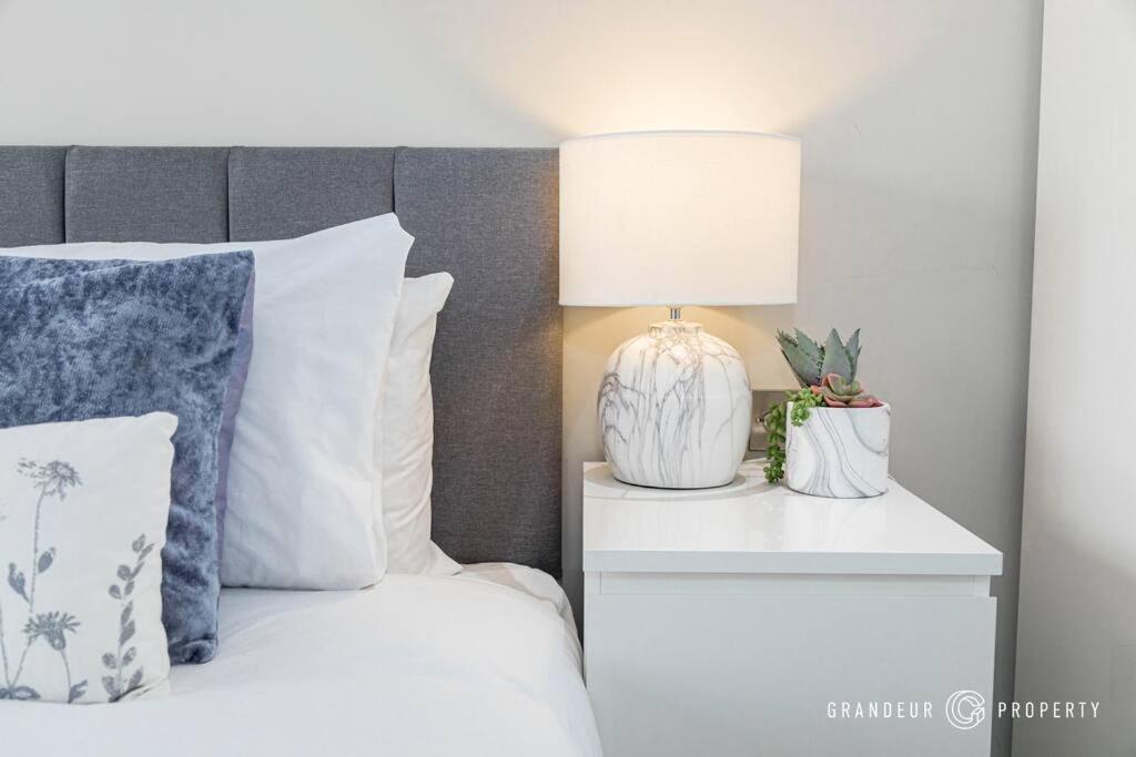 Sarnia Retreat By Grandeur Holiday home Poole