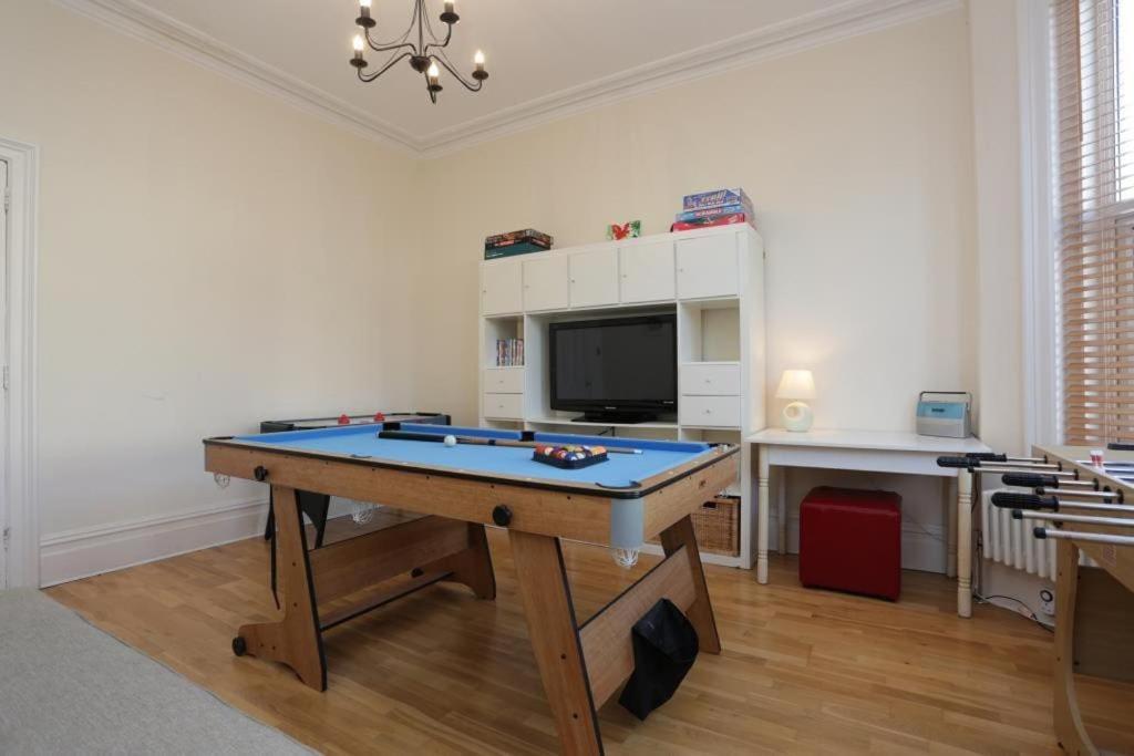 Holiday home Bournecoast: Large Near / Shops -hb8380