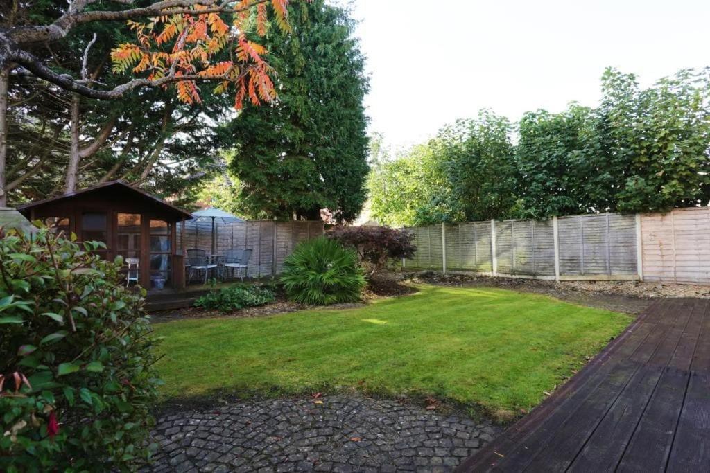 Bournecoast: Large Near / Shops -hb8380 * Poole