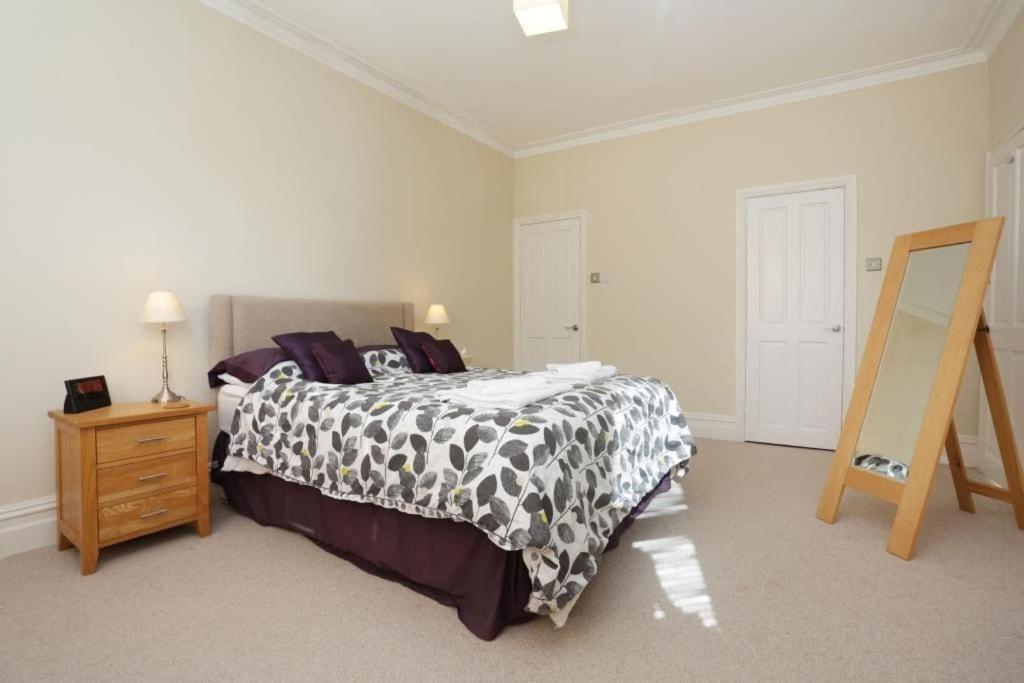 Bournecoast: Large Near / Shops -hb8380 Holiday home Poole
