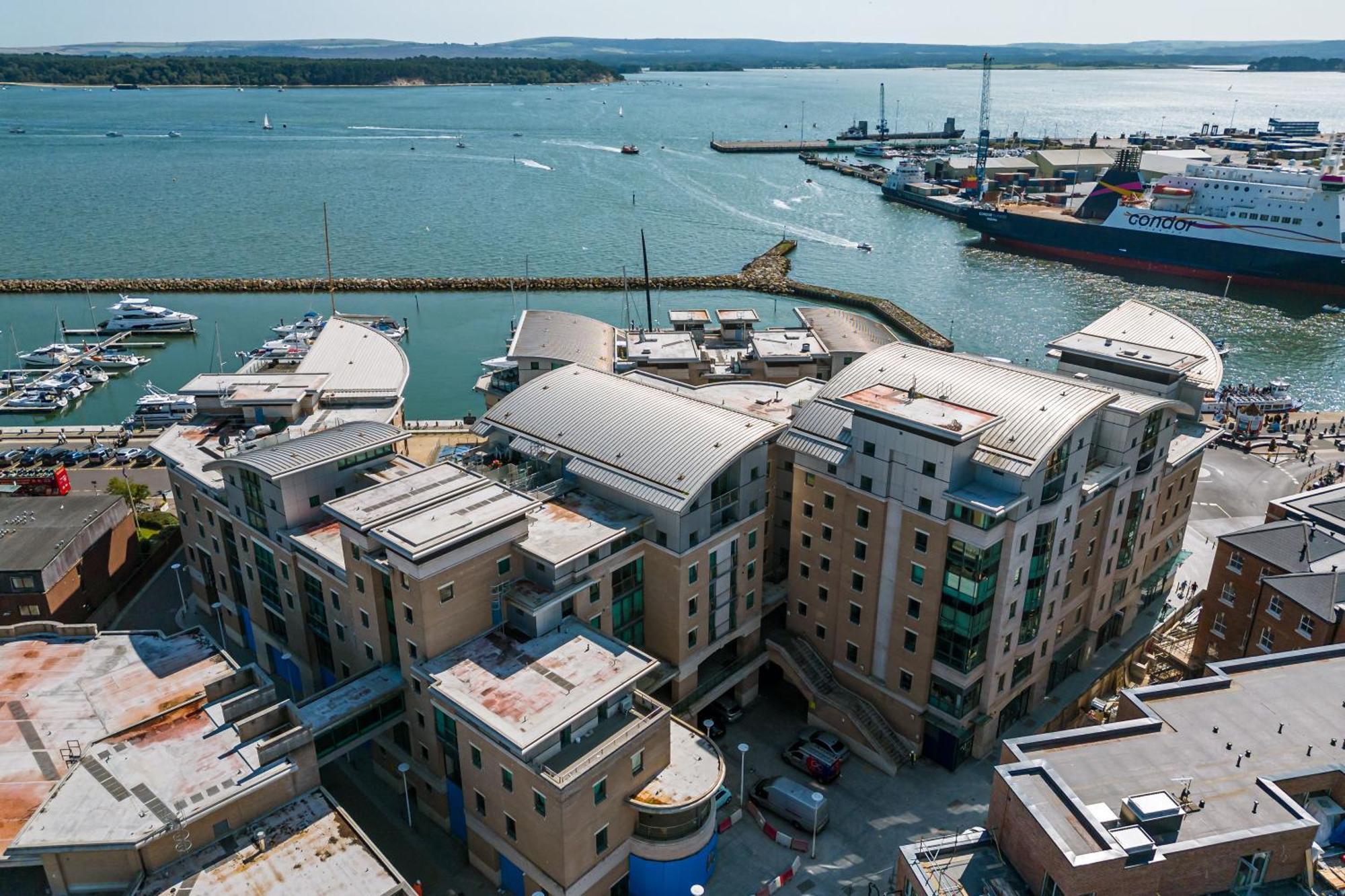 Perfect Harbour Views * Poole