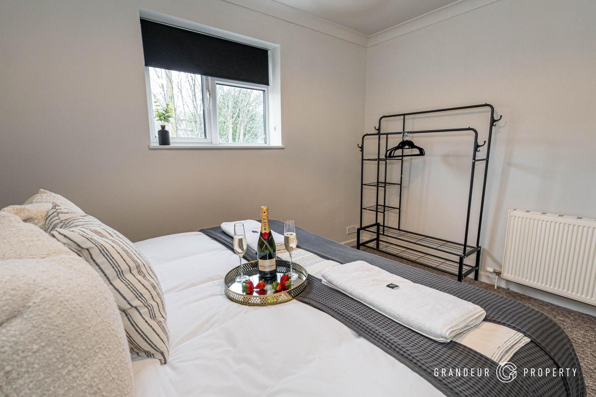 Apartment Parkstone By Grandeur *
