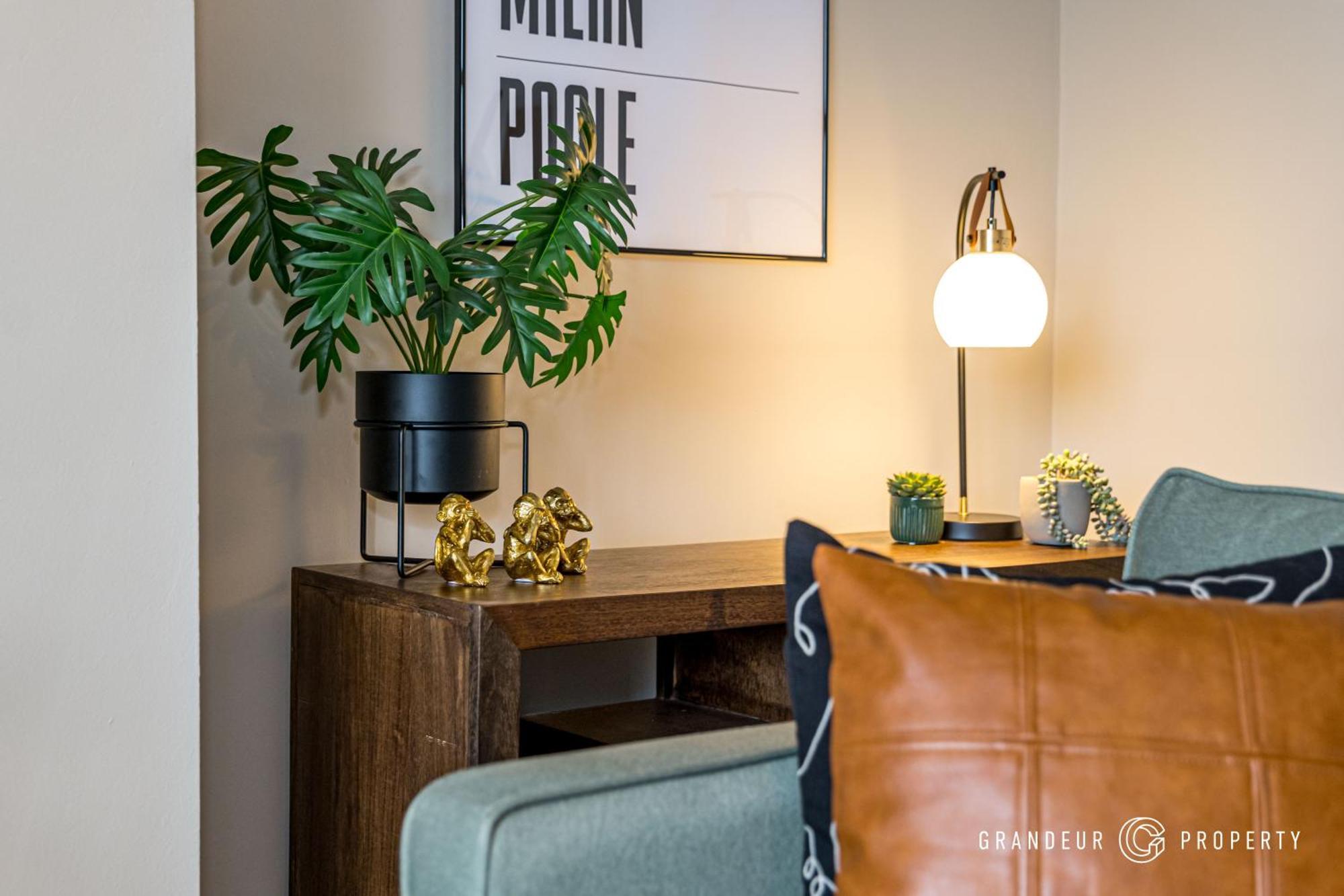 Parkstone By Grandeur Apartment *