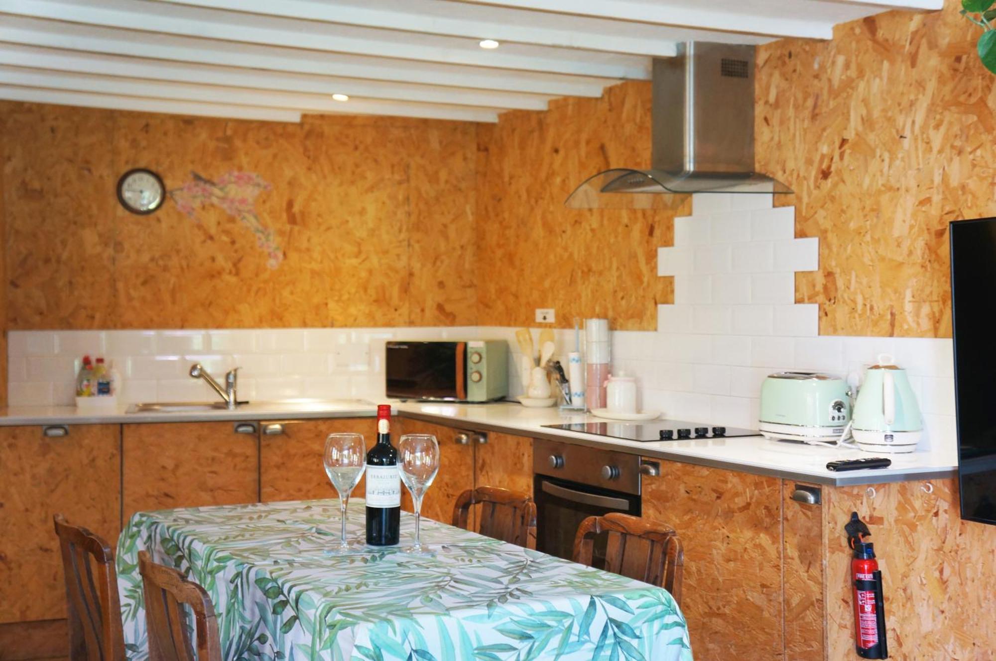 Casa de férias Zen Garden - Sleeps 2 - Patio & Parking Poole