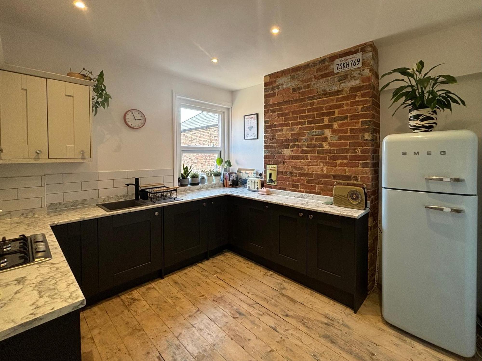 Charming Edwardian Maisonette In Trendy Location, Minutes From Restaurants And Pubs In Ashley Cross, *