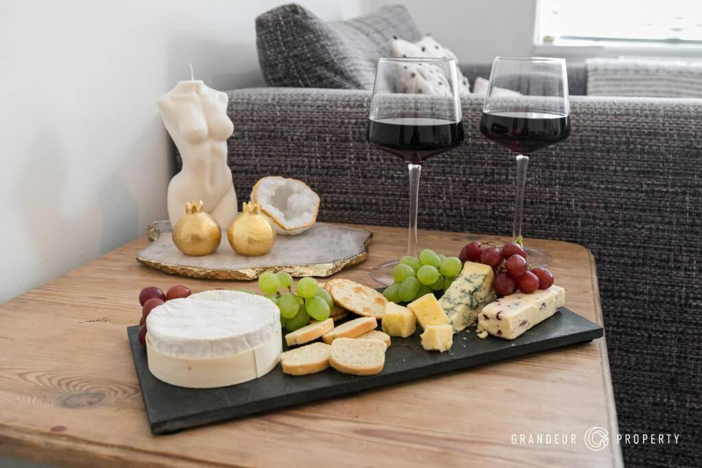 Buckland Heights By Grandeur Apartment