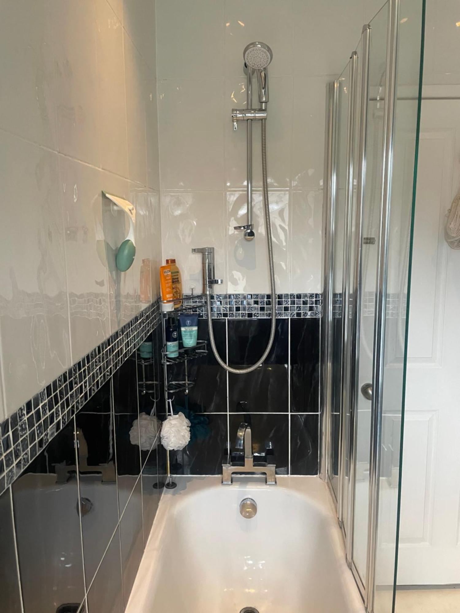 Spacious In Edwardian House * Poole