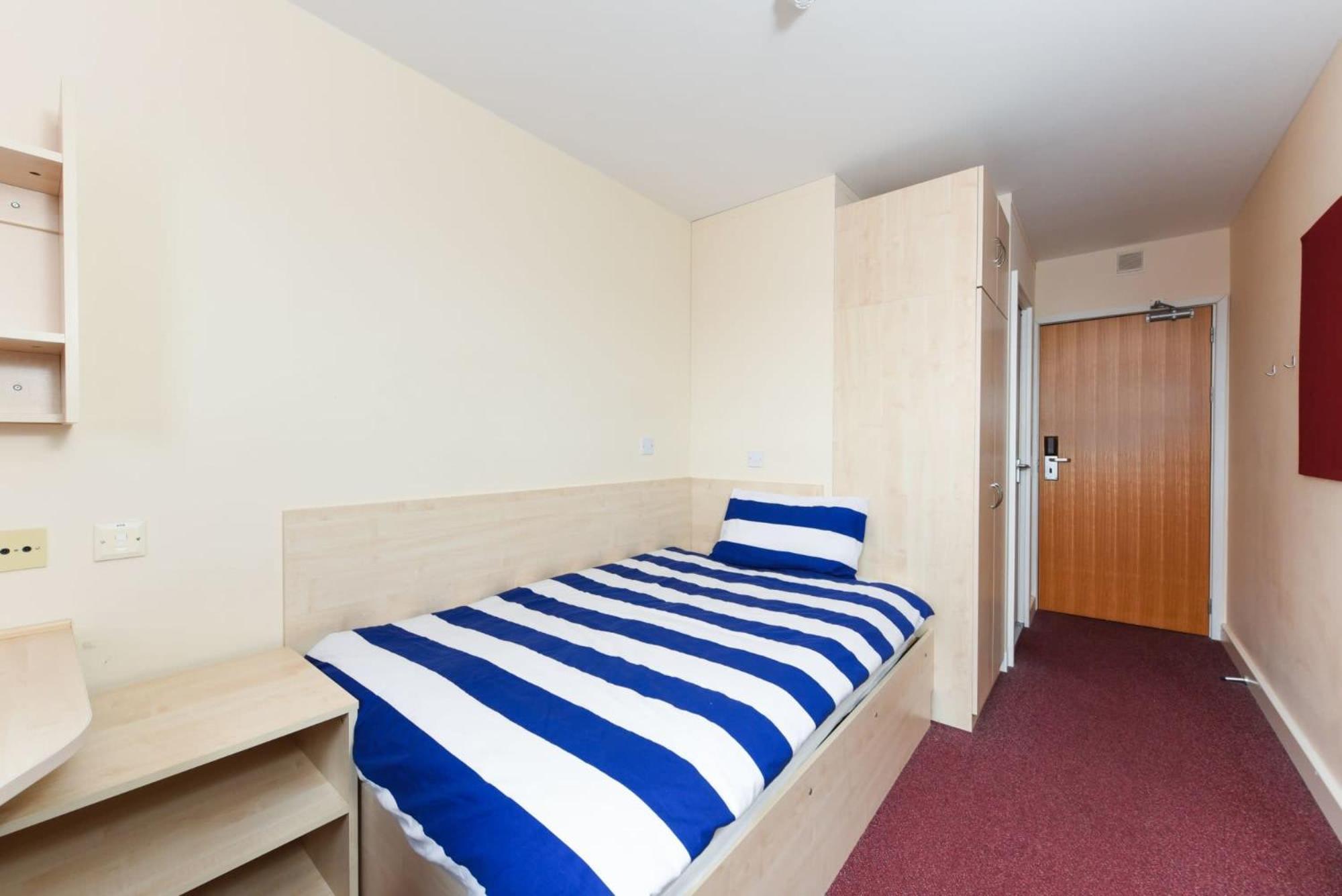 Experience Modern Student Living At Corfe House In Bournemouth Poole