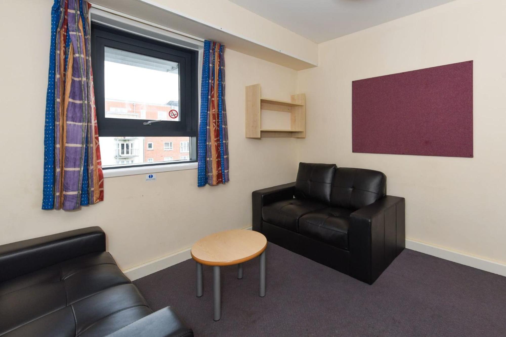 Experience Modern Student Living At Corfe House In Bournemouth * Poole