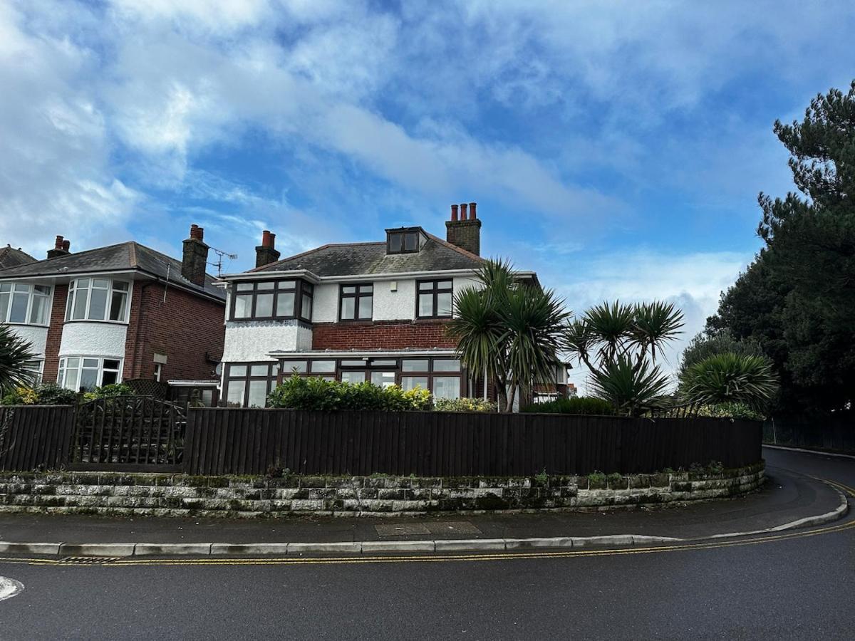 Your Side Retreat Sleeps 10-12 Nr Park & Sea *