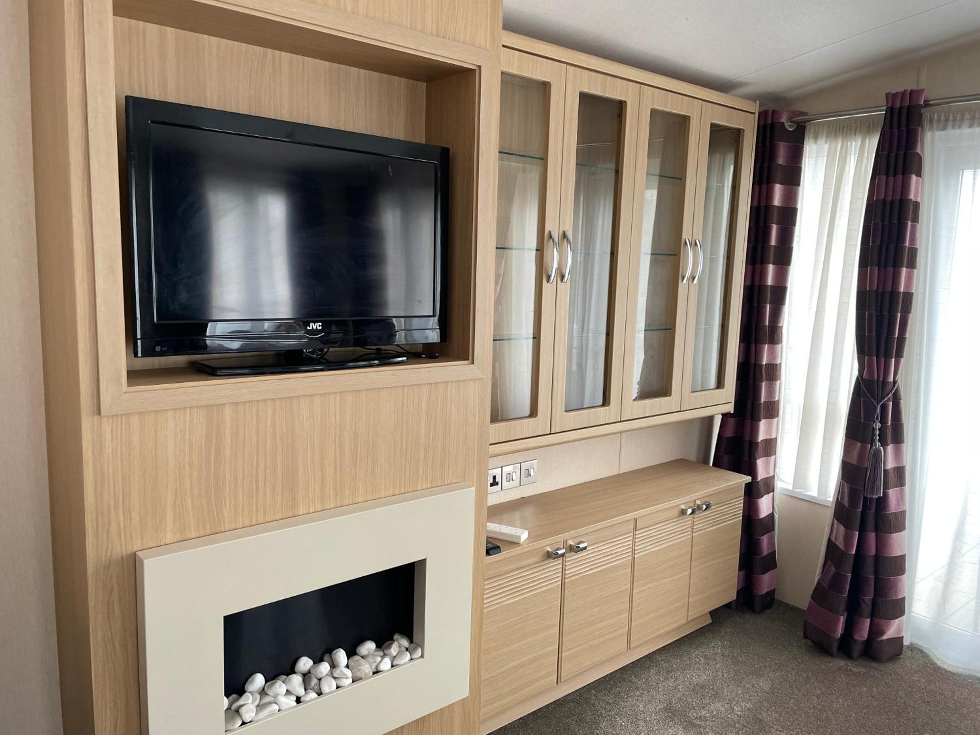 Rockley Park Private Homes * Poole