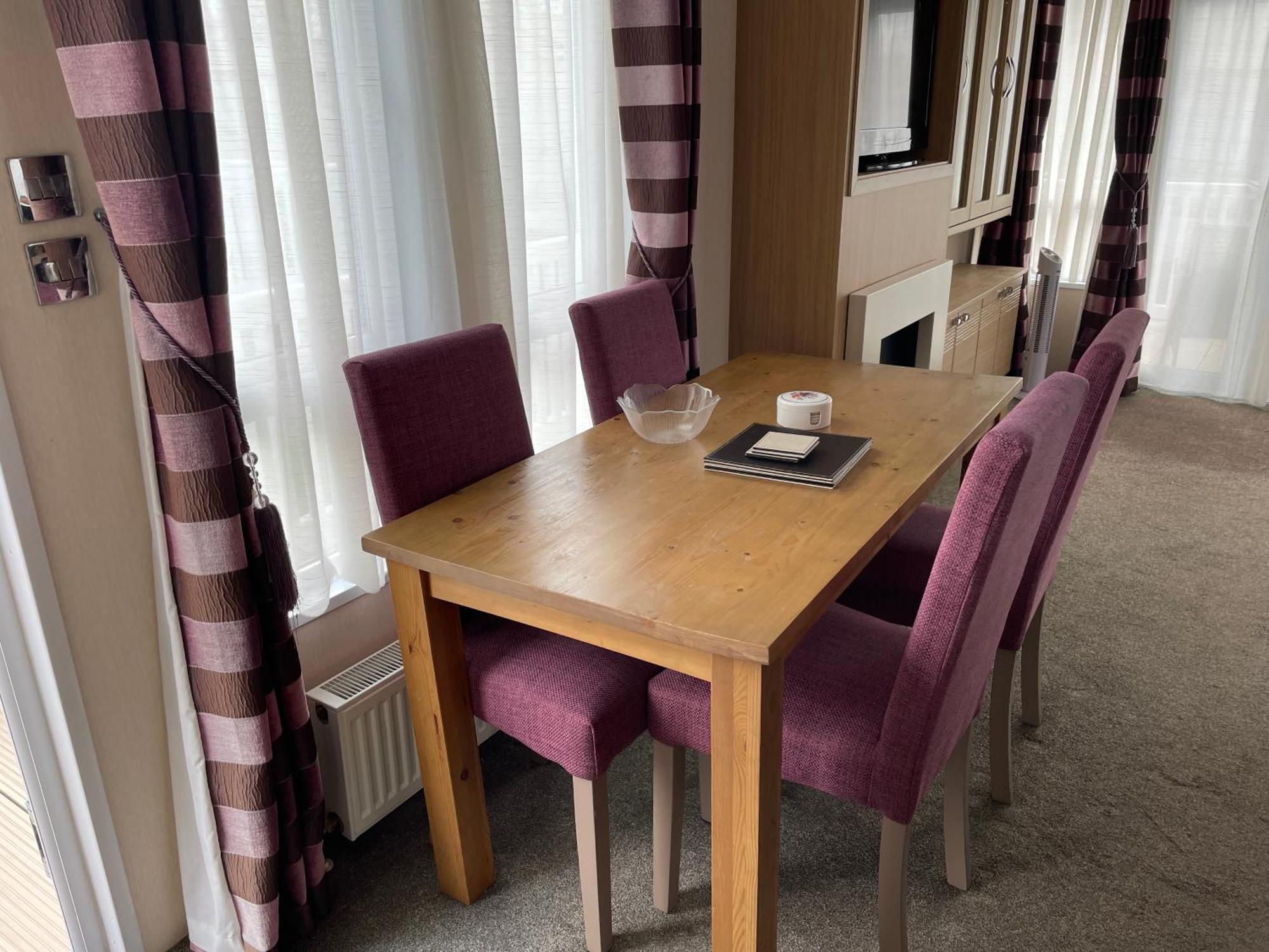 Holiday home Rockley Park Private Homes