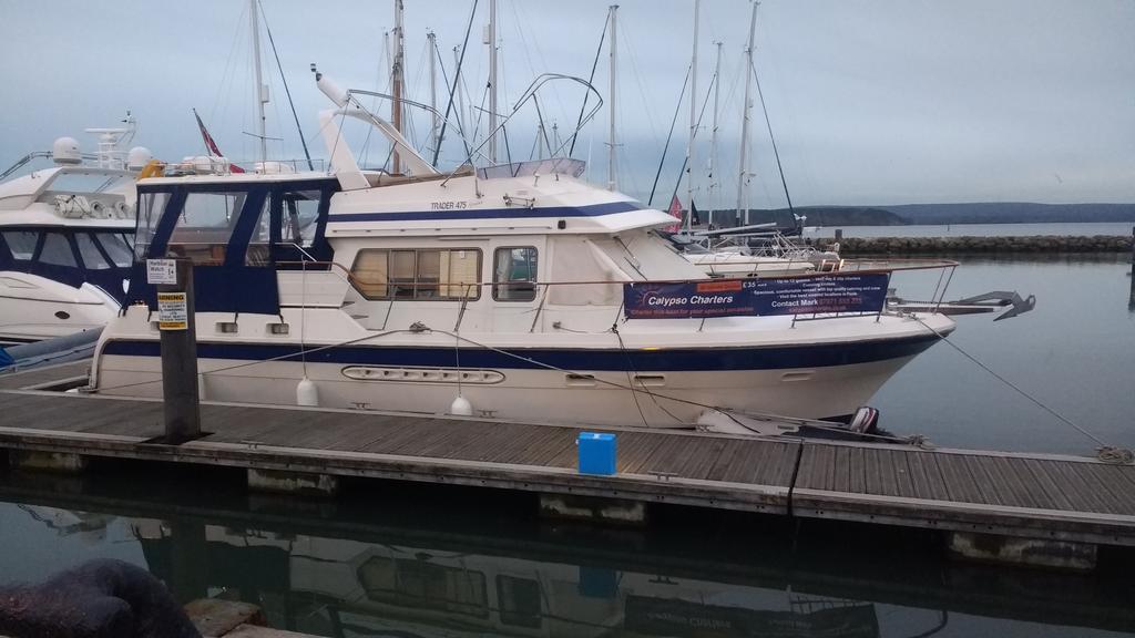 Motor Yacht Calypso Botel
