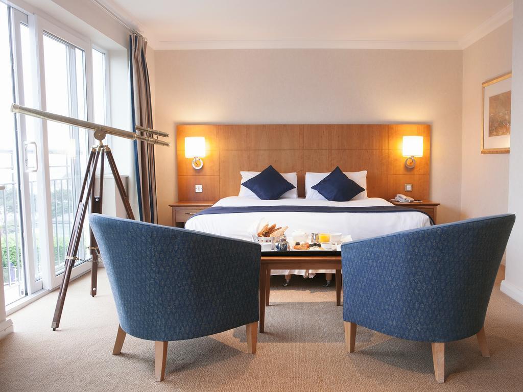 Harbour Heights Hotel 4*