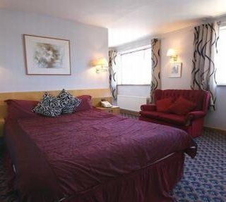 Salterns Harbourside 3*