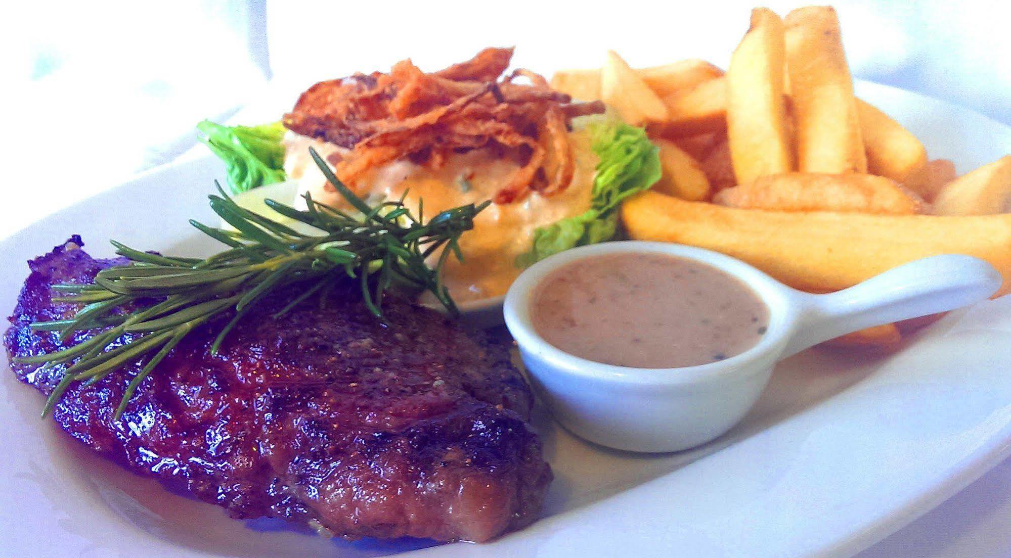 Salterns Harbourside Hotel Poole