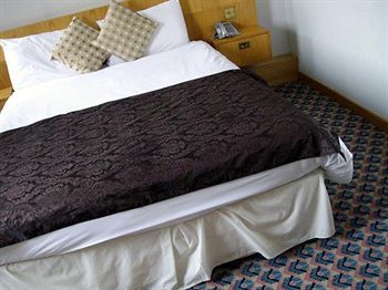 Salterns Harbourside Hotel Poole