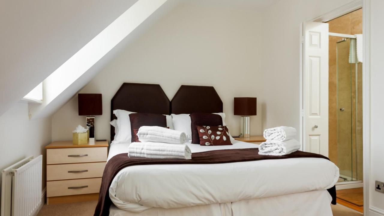 Bowline, Apartment Poole