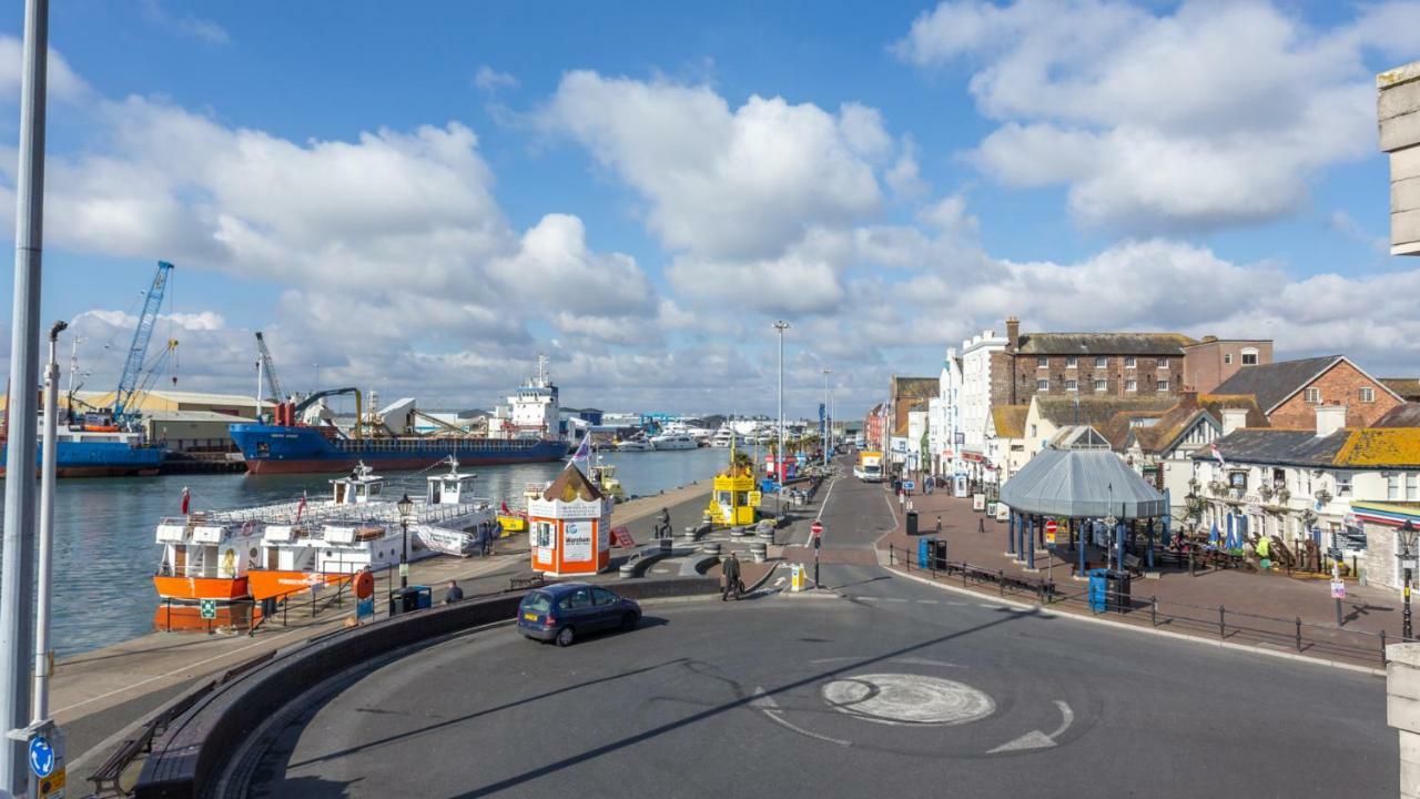 Mojo, Poole