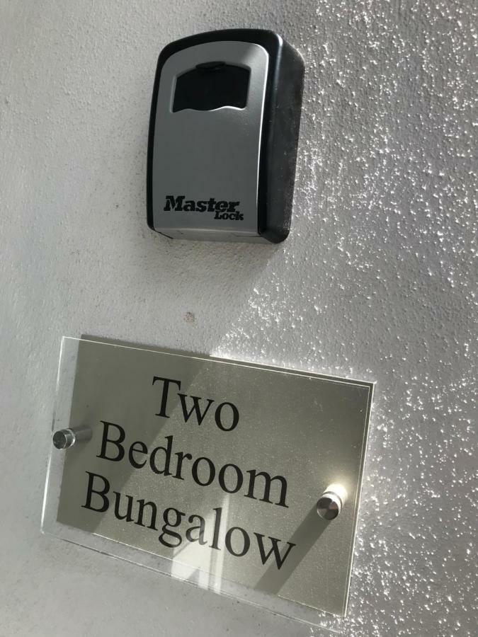 Bungalows Near Sandbanks Beach Holiday home *