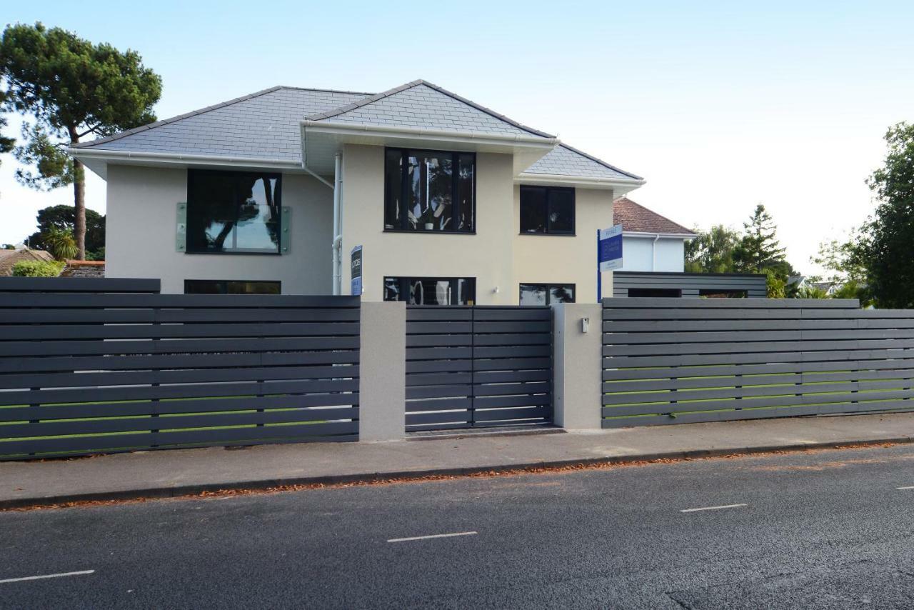 43 Panorama Road Holiday home *